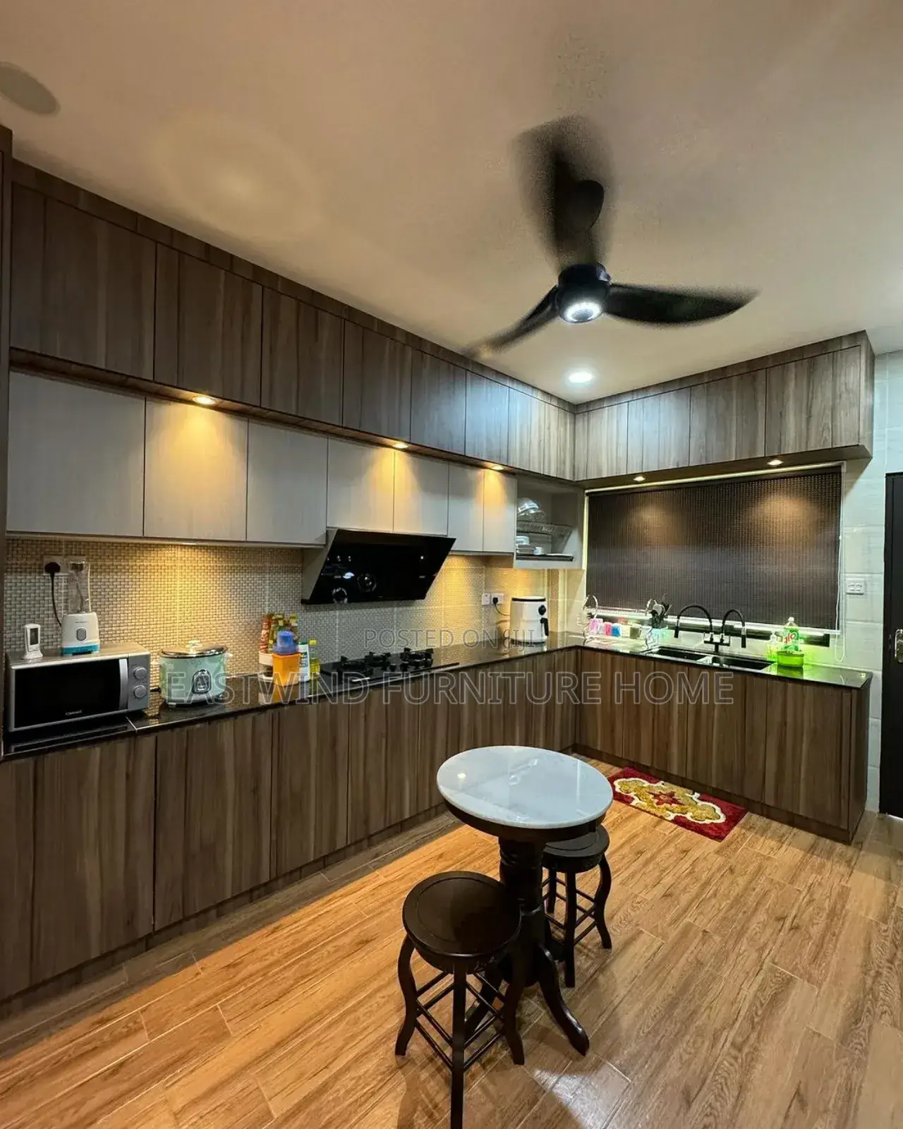 Executive Kitchen Cabinet