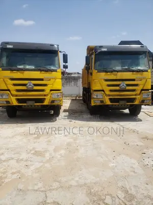 Brand New Howo 8x4 Dump Trucks