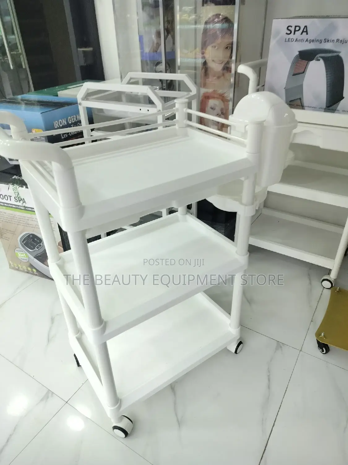 Spa Trolley 011