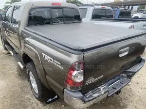 Toyota Tacoma Regular Cab 4x2 2.7L 4-Cyl. 4-Speed Automatic 2013 Gray