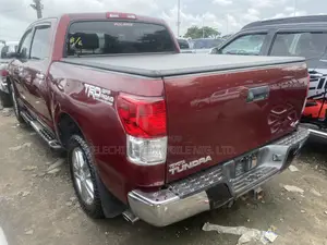 Toyota Tundra Double Cab 4x4 Limited 2011 Red