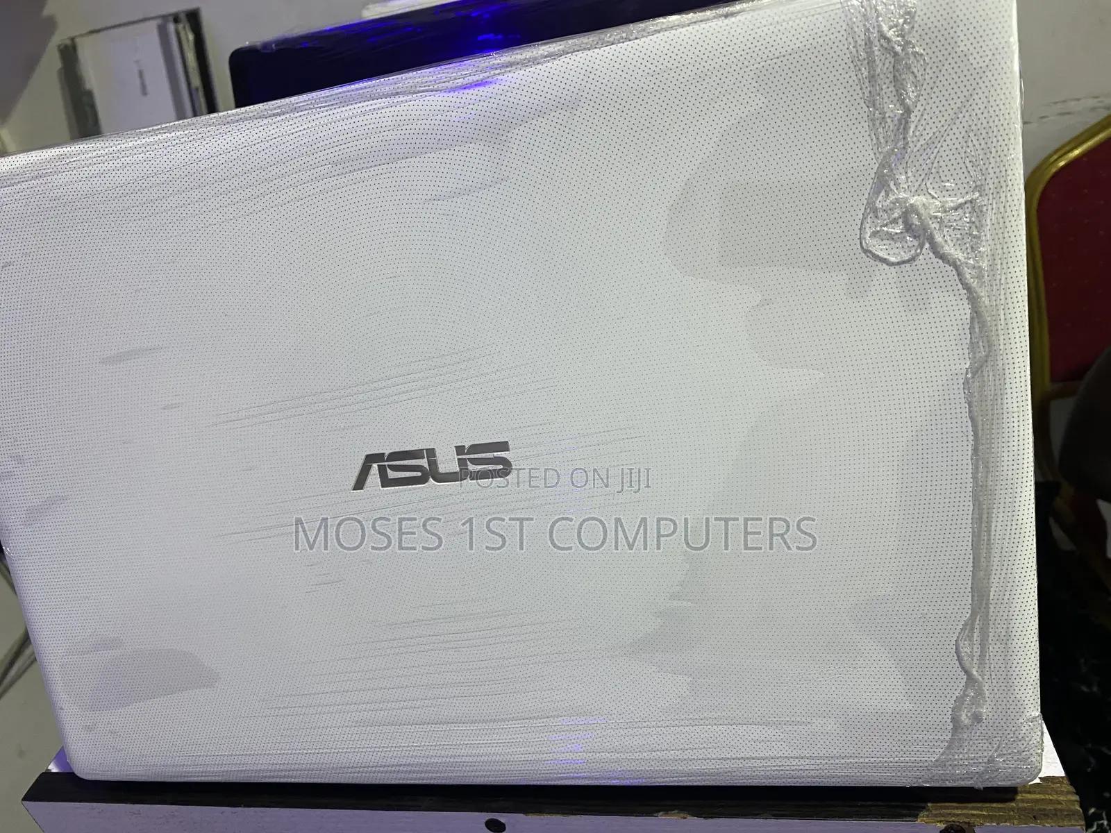 New Laptop Asus 4GB Intel HDD 500GB