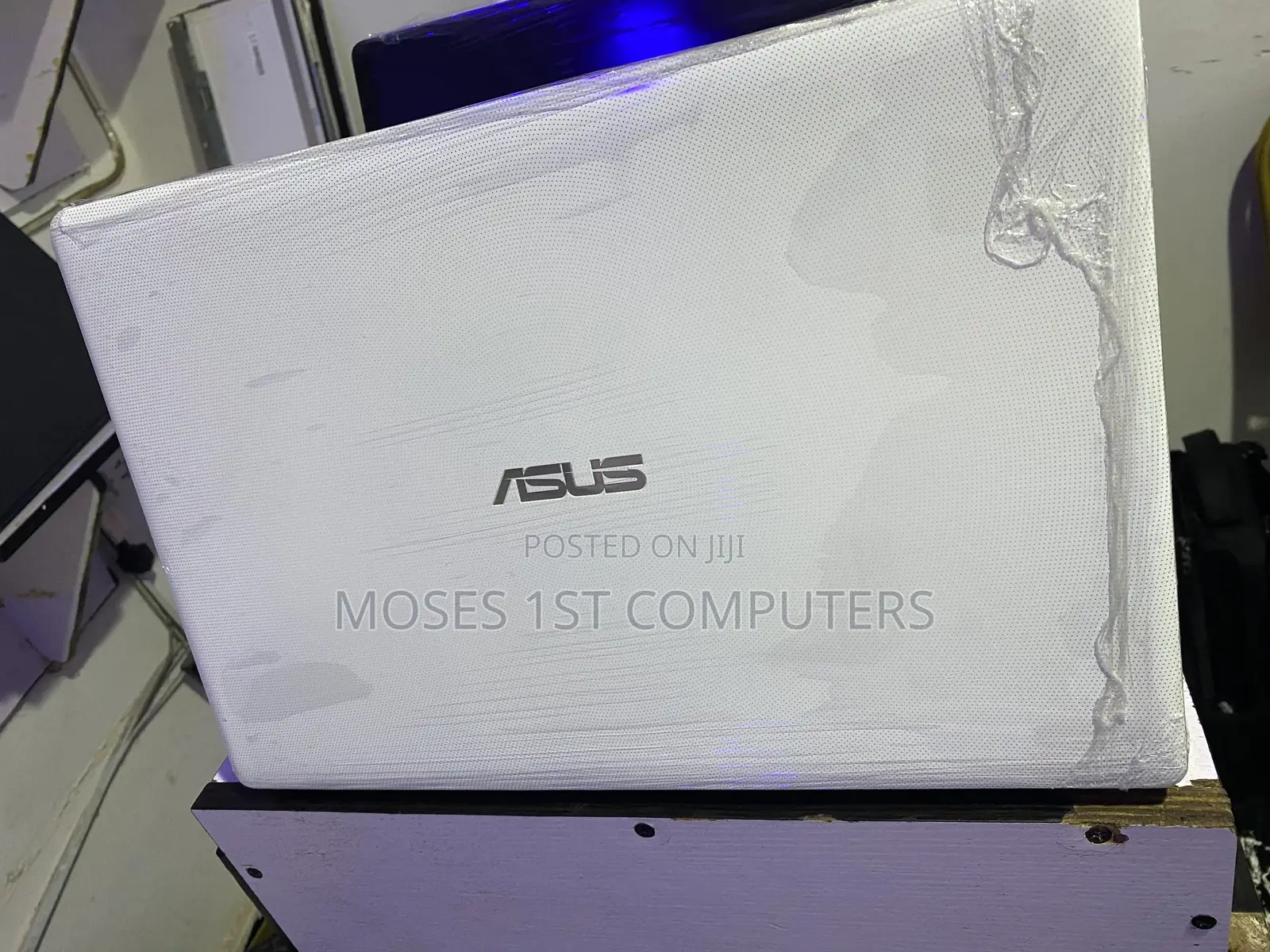 New Laptop Asus 4GB Intel HDD 500GB