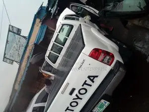 Back Cover for Toyota Hilux