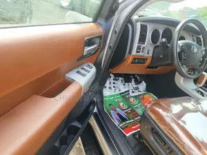 Toyota Sequoia 2013 Silver
