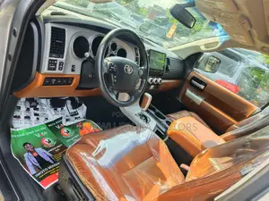 Toyota Sequoia 2013 Silver