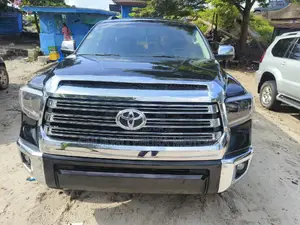 Toyota Sequoia 2015 Black