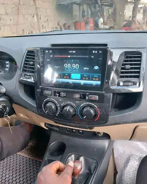 Android Hilux 2008 to 2015 and 2020 Upgrade Type