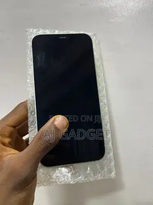 Apple iPhone 12 64 GB Gold