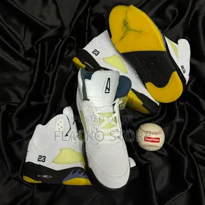 Original a Ma Maniere X Air Jordan 5 Dawn Sneakers