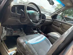 Toyota Sequoia 2004 Teal