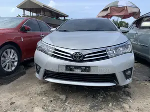 Toyota Corolla 2017 Silver