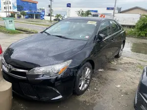 Toyota Camry SE 4dr Sedan (2.5L 4cyl 6A) 2016 Black