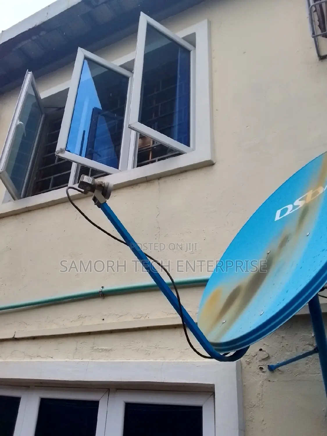 Satellite TV Installer