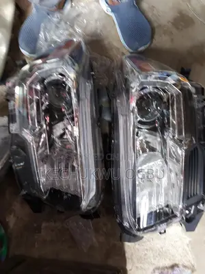 Headlamp Toyota Tacoma 2018 Model LED