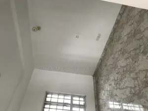 5bdrm Duplex in Osapa London, Lekki for rent