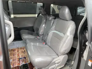 Toyota Sienna 2019 Gray