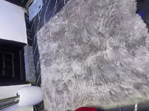 Fluffy Fur Center Rug
