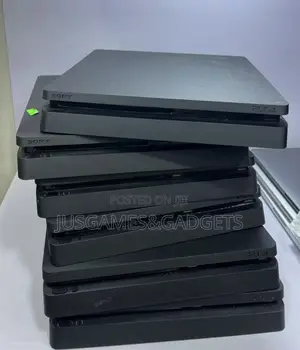 Sony Playstation 4 Slim