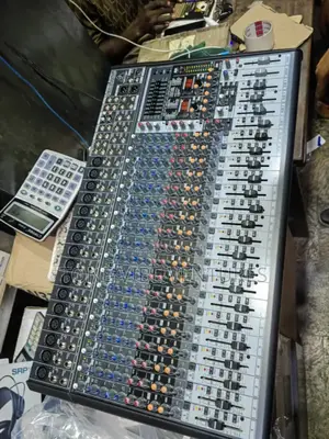 Behringer Xenyx Sx3224fx