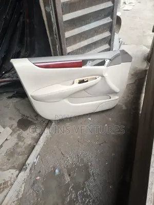 Doormat Lexus Es300-330 Available