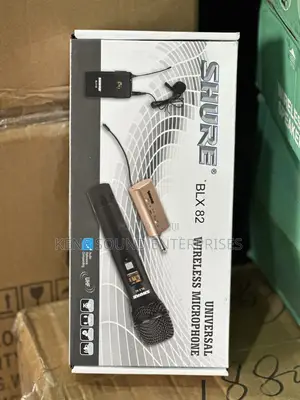 SHURE BLX82 Wireless Microphone 