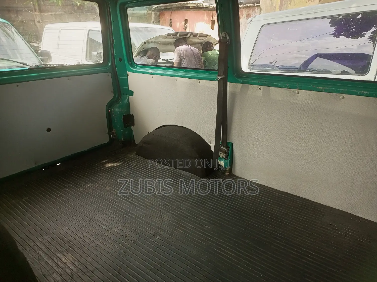 Volkswagen Transporter 2000 Green