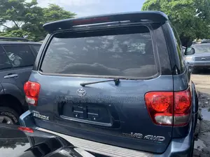 Toyota Sequoia 2007 Blue