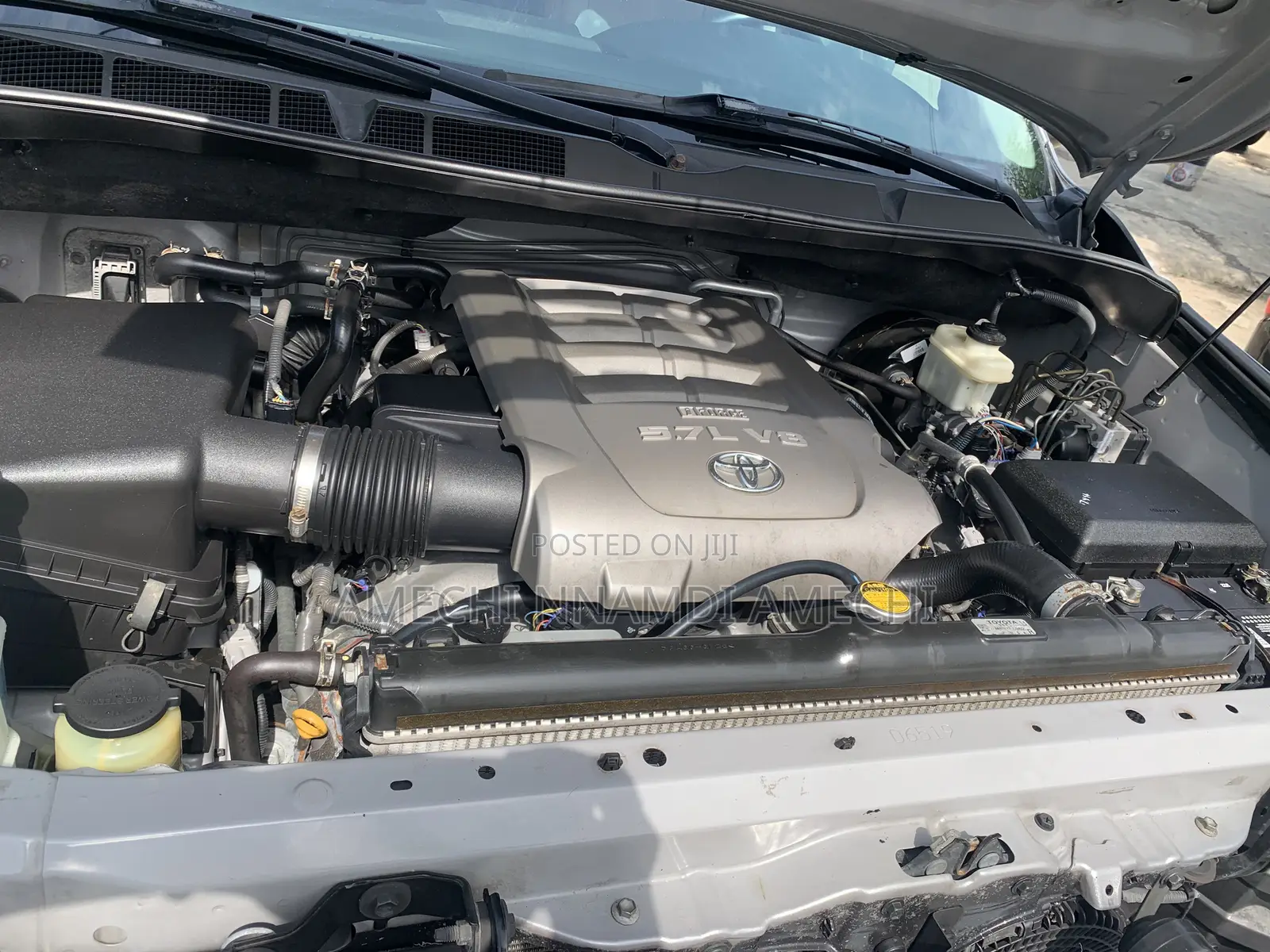 Toyota Sequoia 2013 Silver