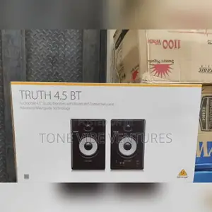 Behringer Truth 4.5bt