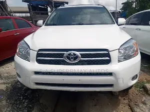 Toyota RAV4 3.5 Sport 2010 White