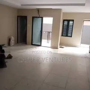 1bdrm Apartment in Chevron for rent