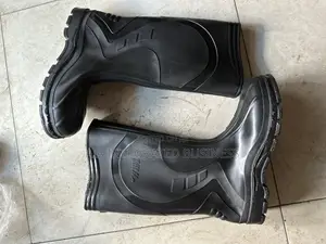 Black Safey Rain Boot