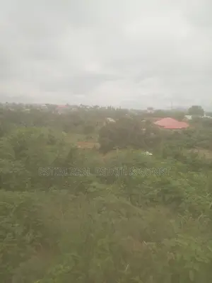 1plot of Land Facing Ibadan -Oyo Express Way