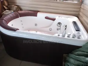 2persons Jacuzzi With Television