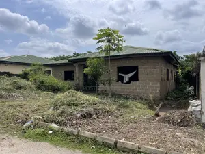 3bdrm Bungalow in Kaura for sale