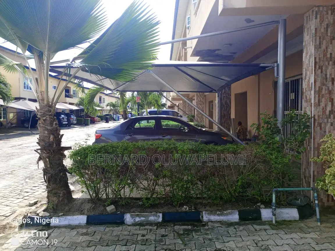Carports/ Carpark