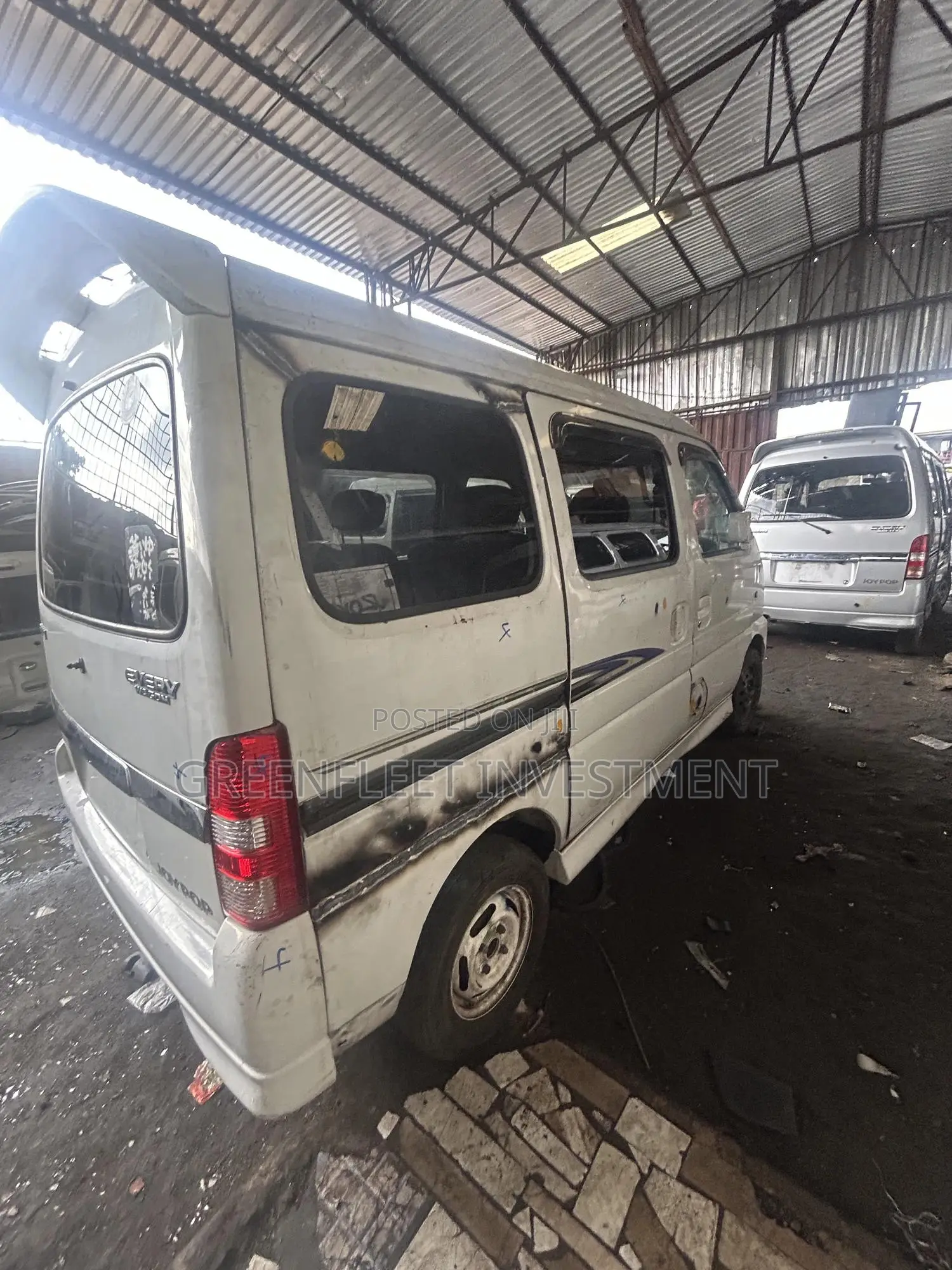 Suzuki Every 2008 White