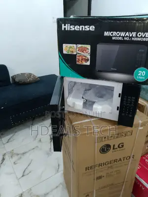 Hisense Microwave 20 L Black - Digital.