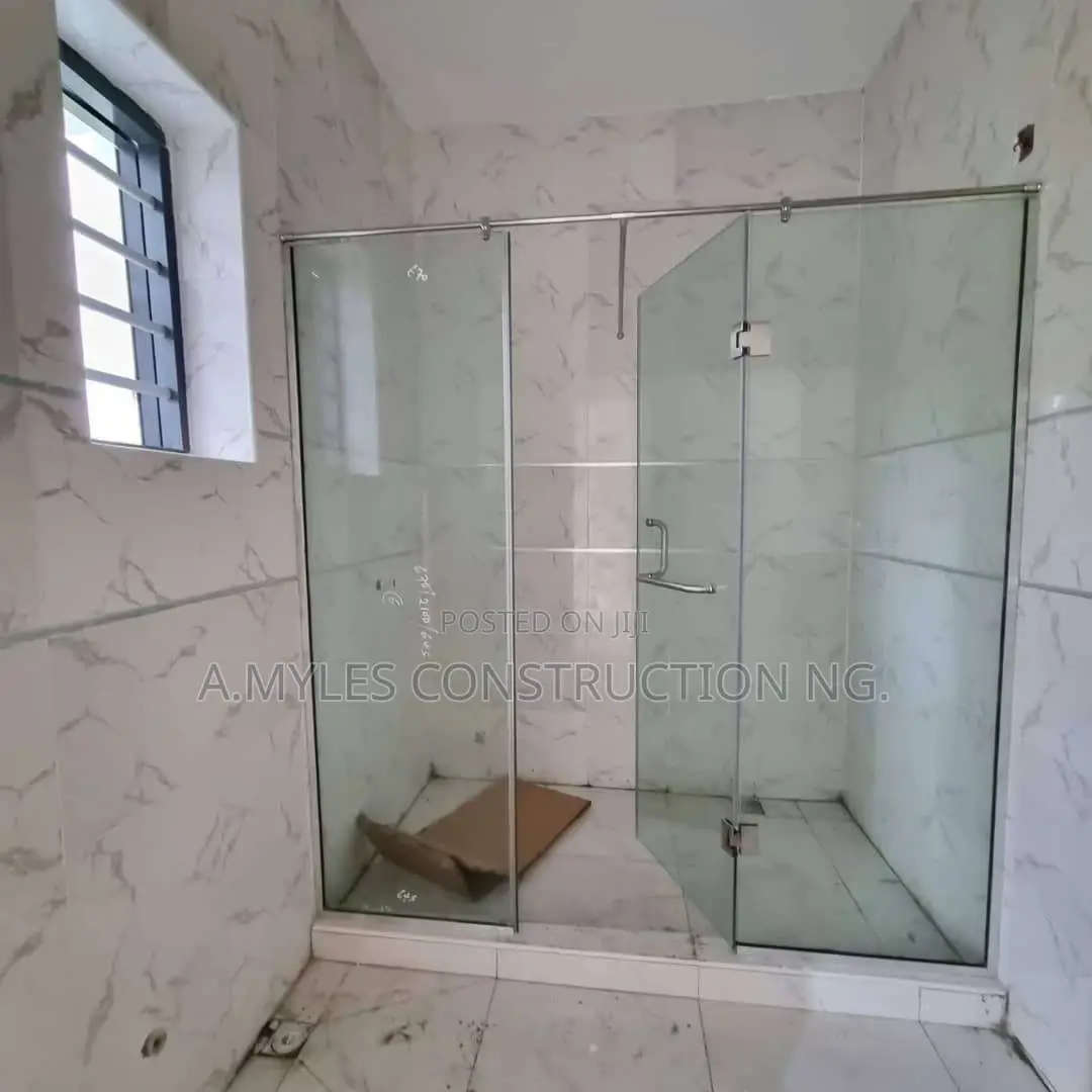 Shower Cubicles Terrace
