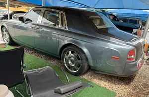 Rolls-Royce Phantom 2007 Blue