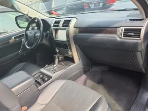 Lexus GX 460 Base 2015 Gray