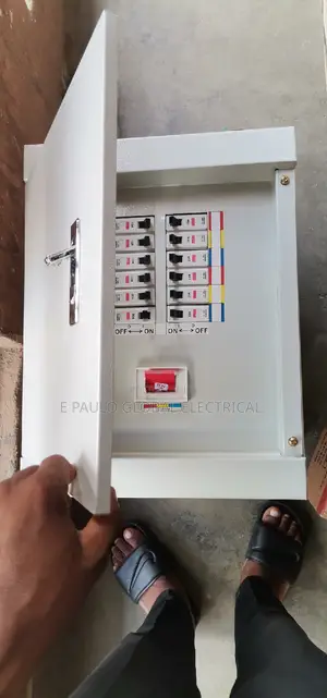 12fuse Distribution Board