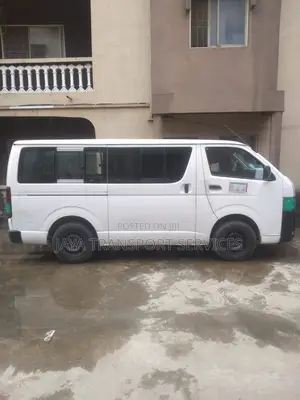 Hiace Bus Available for Hire at Affordable Price