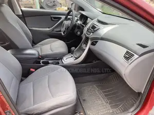 Hyundai Elantra 2013 Red
