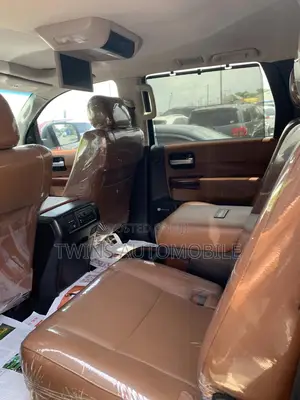 Toyota Sequoia 2017 Black