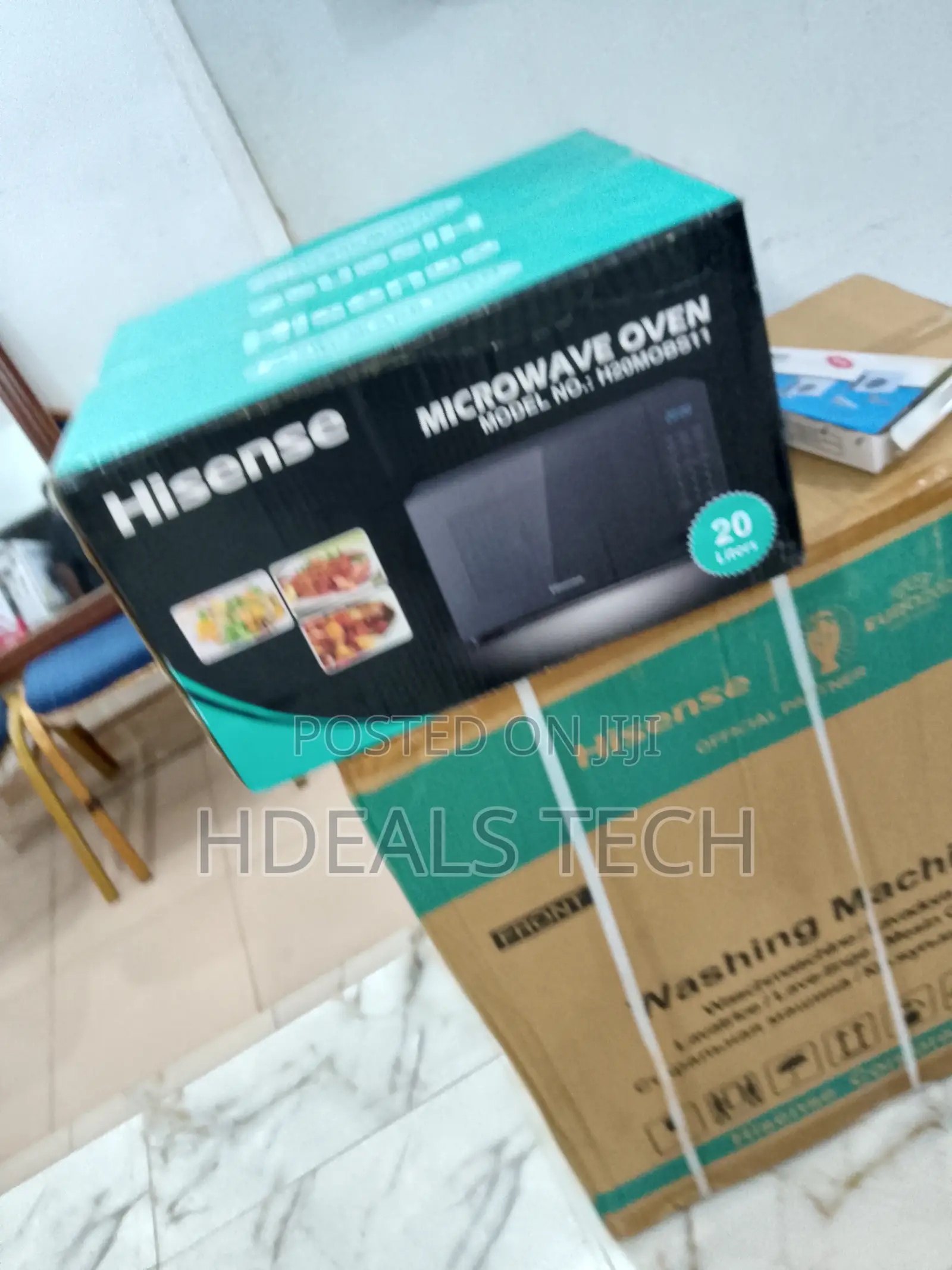 Unique 20L Hisense Digital Microwaves.
