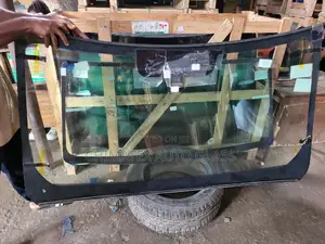 Range Rover Sport Windscreen 2017 With Heather Drayer