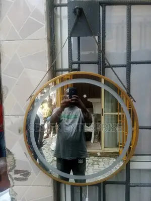 Circle Wall Hang Mirror