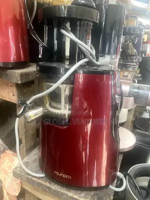 Hurom Power Slow Juicer 150watts. (Very Neat and Working)